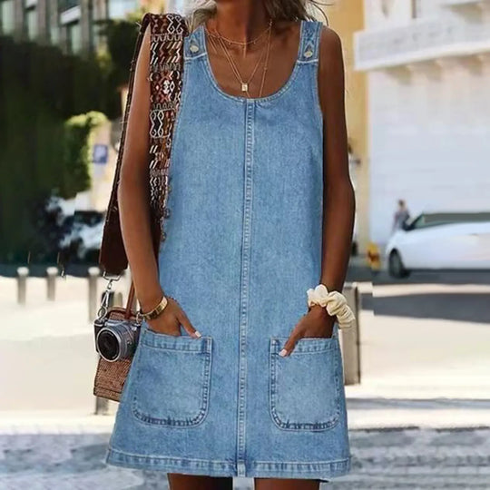 NADIA – SLEEVELESS ZIP DRESS