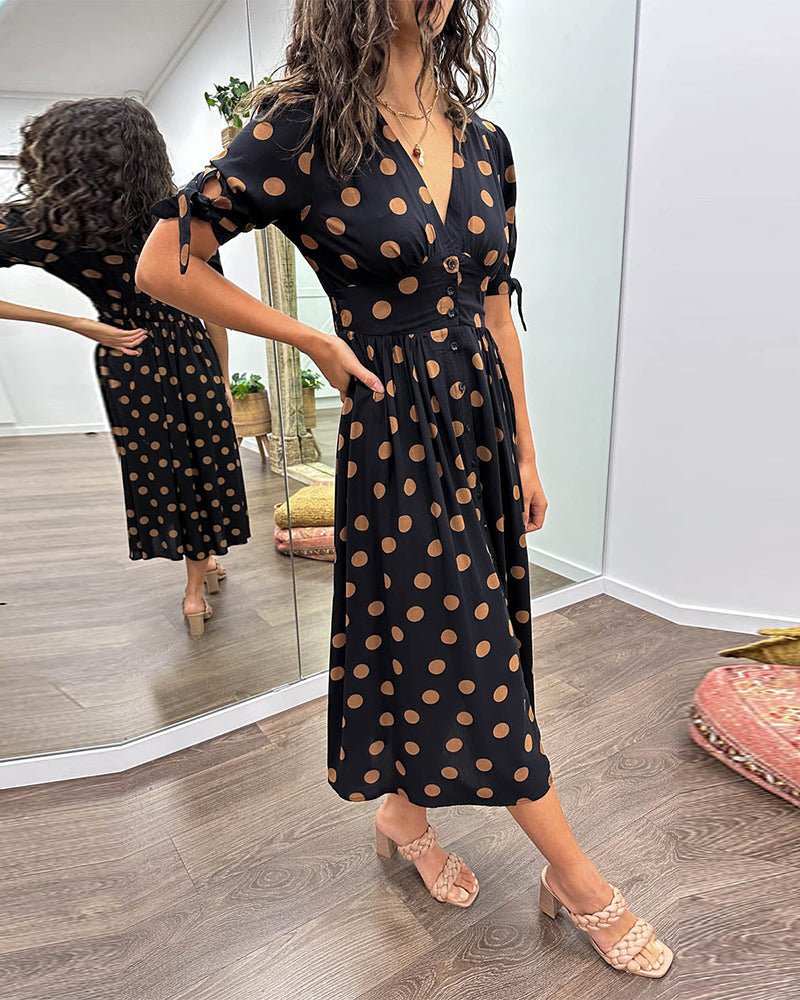 ZOE – CHARMING POLKA DOT DRESS