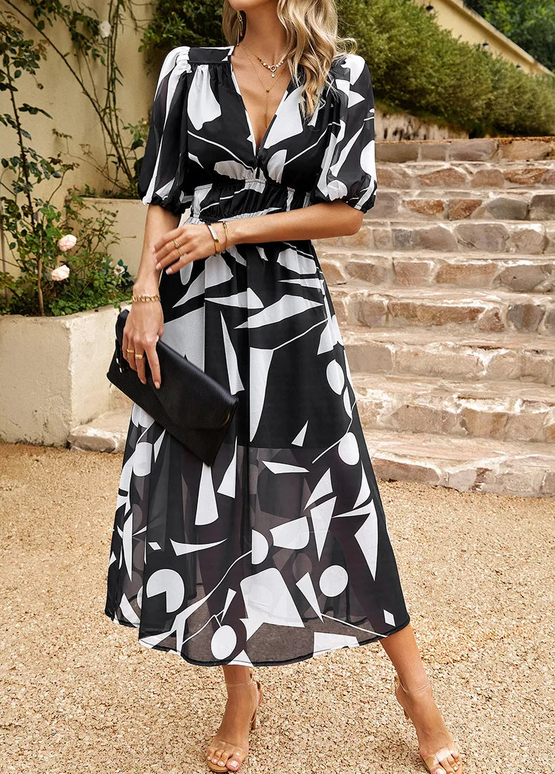 CLARA – EASY CHARM, EFFORTLESS STYLE