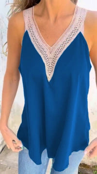 FAYE – LACE TRIM V-NECK TOP
