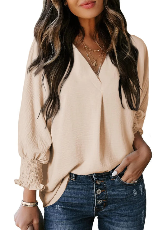 AMELIA - 3/4 SLEEVE V-NECK BLOUSE