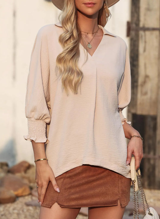 AMELIA - 3/4 SLEEVE V-NECK BLOUSE
