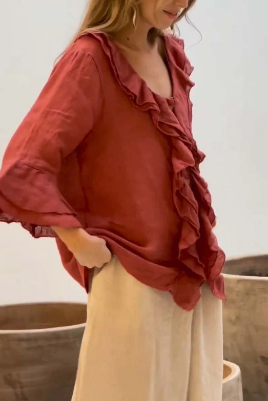 KATE – FLOWING RUFFLE BLOUSE