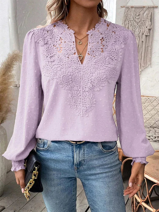 MAREN – LACE BLOUSE WITH V-NECK FINISH