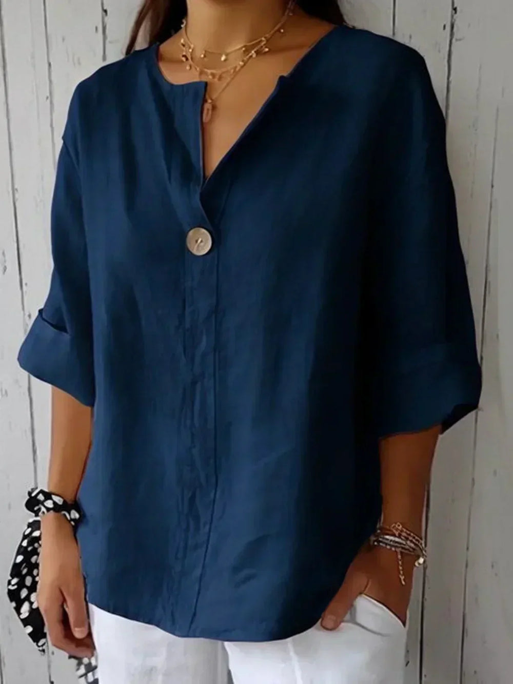 SABRINA – RELAXED V-NECK BLOUSE