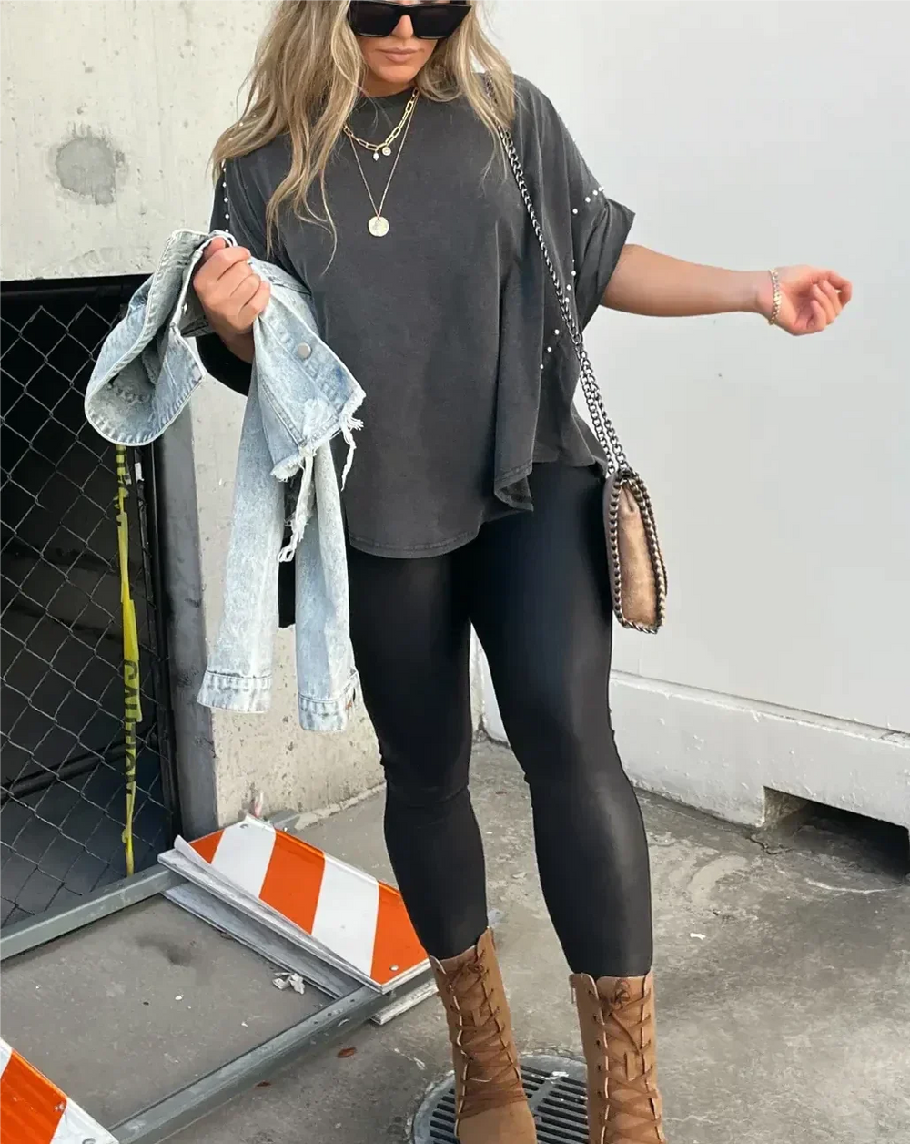 NADJA – OVERSIZED COTTON SHIRT