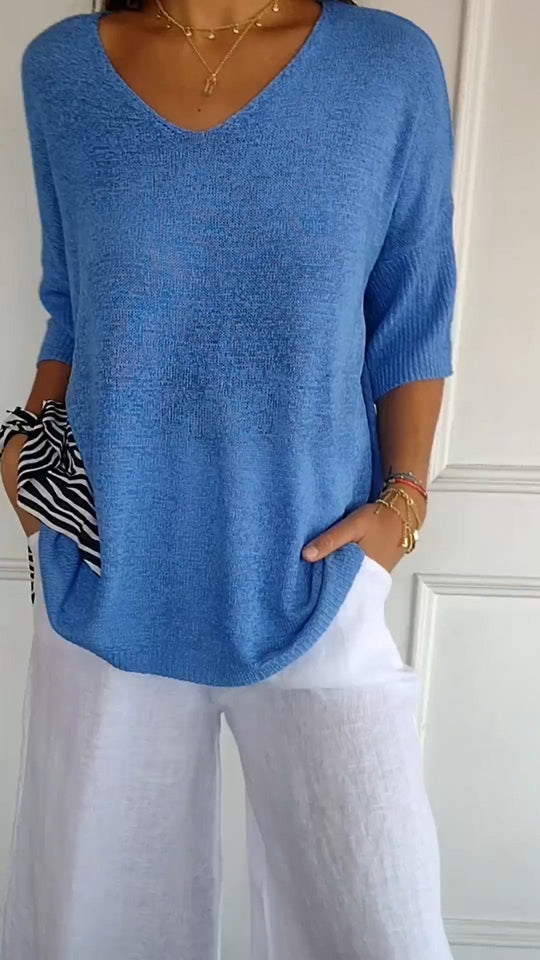 ALYSSA – RELAXED V-NECK TEE