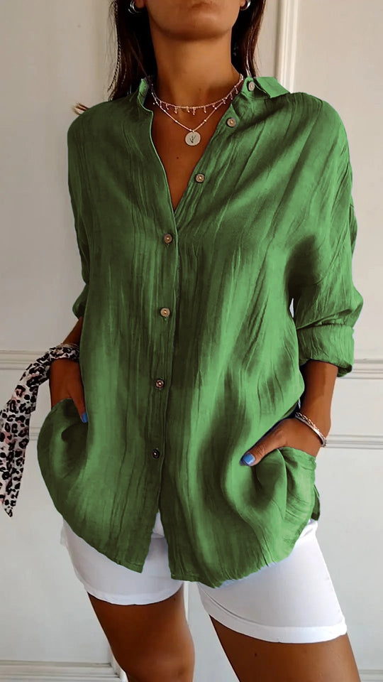 EMILIA – PLEATED BLOUSE WITH A MODERN TOUCH