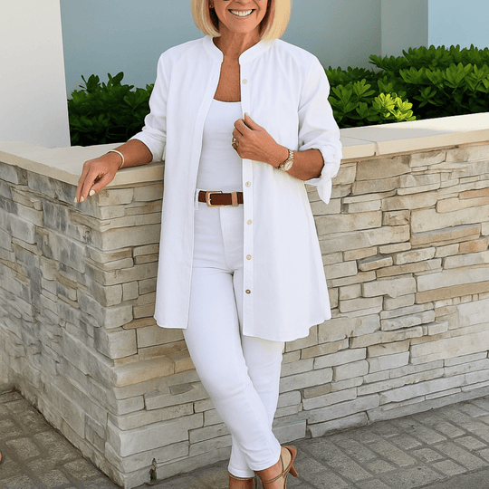 AVA – LIGHTWEIGHT COTTON BLOUSE WITH STYLE
